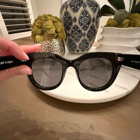 Le Specs AIR HEART SUNNIES main image 4